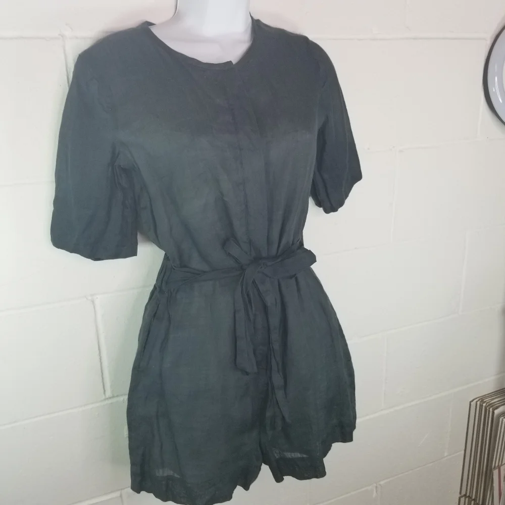 Banana Republic green shorts romper